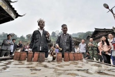 구이저우 신기한 동족마을… 집집마다 1남 1녀