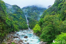 경이로움! 중국 우이山 ‘자연 코드’ 발견