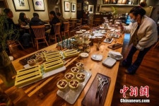 천년의 세월을 품은 문화재와 디저트가 만나면 어떤 맛일까?