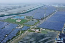 장쑤성 둥타이시, 간석지 개발…풍력 발전·태양광 발전·어업을 한 곳에서