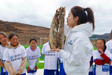 다량산 여자 청소년축구팀의 날개를 달아준 ‘장미의 꿈 축구장’