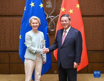 리창 中 총리, 우르줄라 폰데어라이엔 EU 집행위원장과 회동