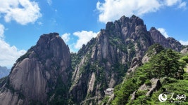 [포토] 안후이 황산山, 피서철 관광시즌 도래