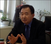 영진약품 외길 30년…지금이 최고의 순간