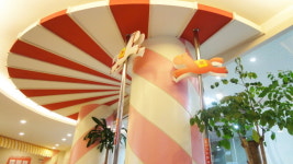 엄마, 회전목마 있는 그 소아과에 또 놀러가요