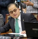 투유유 교수는 중의학자, 한국에선 노벨상 못 탔다
