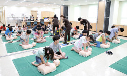 부산대병원, 직원자녀 초청 체험