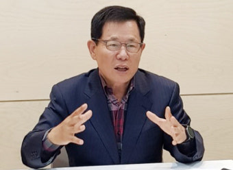 서울의대 해부학 수업을 임상교수에게 맡긴 이유는