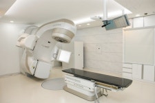 인하대병원, 인천 최초 신형 방사선 치료기 도입