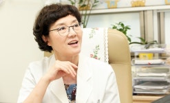 꼼꼼한 설명, 빠른 진료 소아과 최 원장에게 똑닥이란