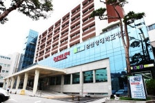 순천향대 서울병원 성과급으로 12억원 쐈다