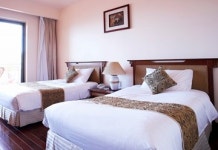 호캉스 입원실 광고한 한의원 경찰 고발 건보재정 악용