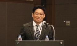 관납 백신 늘면서, 동물병원은 백신 냉장고를 버렸다