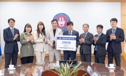 와우동물메디컬센터 오홍근 원장, 모교 전북대에 2천만원 기부