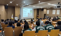 부천시수의사회, 동물보건사 지망하는 부천대 학생들에 특강