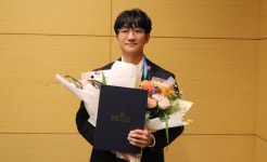 한국수의내과전문의시험에 구윤회·정윤호 수의사 합격