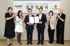 “반려묘 혈액 부족해요” 고양이 헌혈 장려 위해 힘 합친 고양이혈액센터·한국마즈