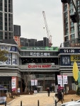 상반기 롯데마트·이마트 출점…대형마트 3사 ‘강동대전‘ 막오른다