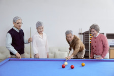 [비바 2080] 초고령자·반려동물도 OK… 발품 팔면 내게 딱 맞는 시설 보인다