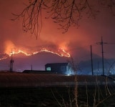 하동군, 옥종면 2km 앞까지 번진 산불에 공무원 총동원령