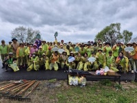 남양주시 자원봉사단체 75명, 생태계 교란식물 제거 활동 참여