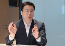 [비바100] ‘자산관리 어벤저스’ 기업가 고객 위해 언제 어디든 찾아갑니다