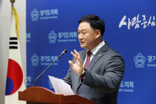 경기도의회 고준호 의원, 김문수·이재명 전 지사 재정 운용 비교