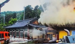 세종시 연동면 ‘황룡사’ 종무실서 화재…인명 피해는 전무