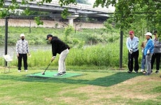 [비바 2080] 노인이나 즐기는 파크골프? 이제 온 국민 생활스포츠로!… 누구나 ‘굿샷’ 하세요