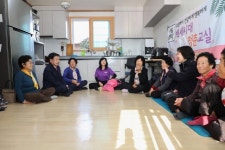 이상근 고성군수, 동절기 한파 대비 고성읍 내 경로당 점검 실시