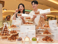 [포토] 신세계푸드 보앤미 “바삭하고 부드러운 ‘바크슈’ 맛보세요”