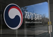 정부, 유류•나프타 ‘주단위’ 관리⋯건설자재 가격 모니터링 강화한다