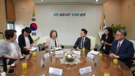 춘천시, 일본과 손잡고 의료·요양 통합돌봄 강화
