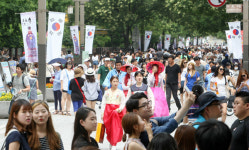 활기 되찾은 한옥마을