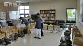 평생모은 고 예술품 석정문학관 기증