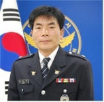 할머니 쌈지돈 찾아준 경찰관 훈훈