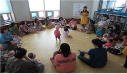 아이도 어른도 도서관으로 놀러가요