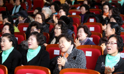 덕진구청 실버가요교실 한마당축제 개최