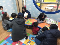익산마동도서관 영어책 읽어주세요 프로그램 운영