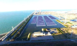 군산에 세계최대규모 수상태양광 설치