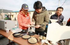 김종규 부안군수, 공공비축미 매입현장 방문