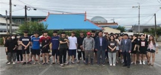 예수대 학생 김제 죽산2구마을서 벽화그리기 봉사