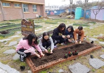 군산시, 학교 텃밭정원 조성 영농체험 지원