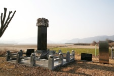 장날에 울려 퍼진 만세함성 들불처럼 활활