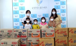 군산 꿈꾸는어린이집 바자회 통한 나눔 실천