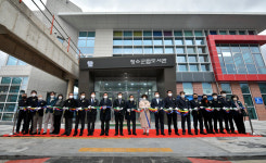장수군,  군민 친화형 장수군립도서관 개관