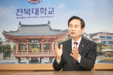 혁신의 시간 김동원 전북대호 지난 4년 항해 곧 마친다