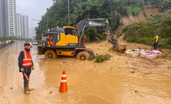 [전북] 흙탕물 범벅이 된 견훤로