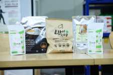 손 많이 가는 막걸리 …이 가루 하나면 뚝딱