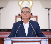 농가 경영부담 덜어주기 위해 필수 농자재 지원해야